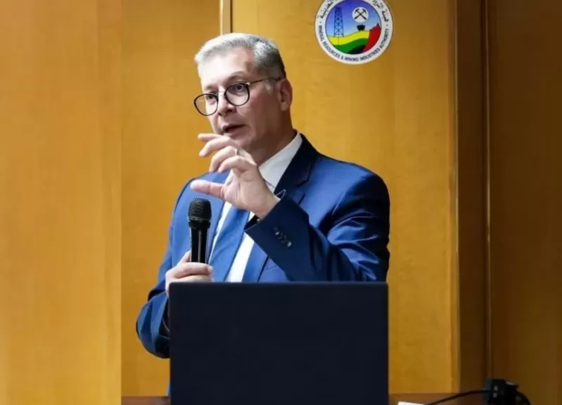خط أحمر