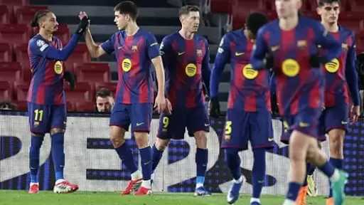 فليك يعلن قائمة برشلونة لمواجهة أوساسونا في الدوري الإسباني