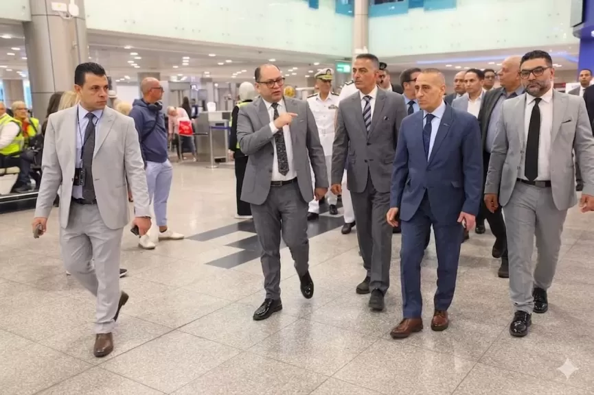 خط أحمر