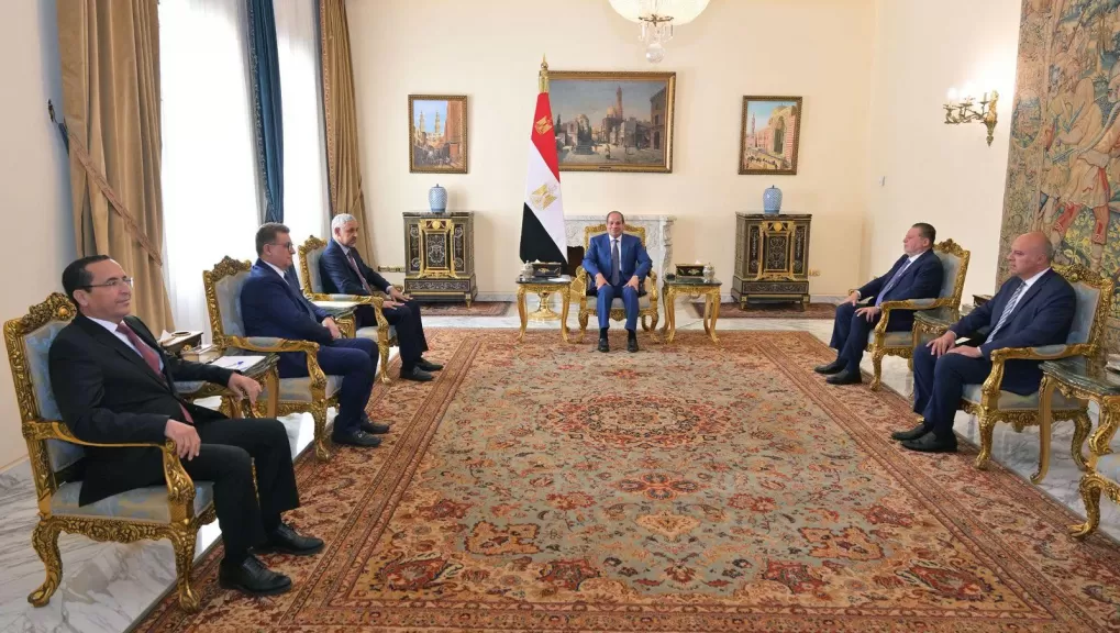 خط أحمر