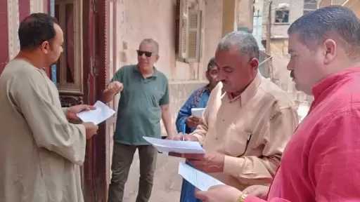 أسيوط: تسريع وتيرة العمل بملف التصالح ومواصلة حملات طرق الأبواب بقرى البداري
