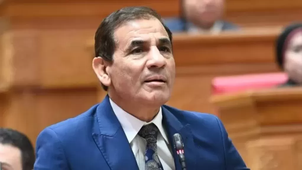 خط أحمر