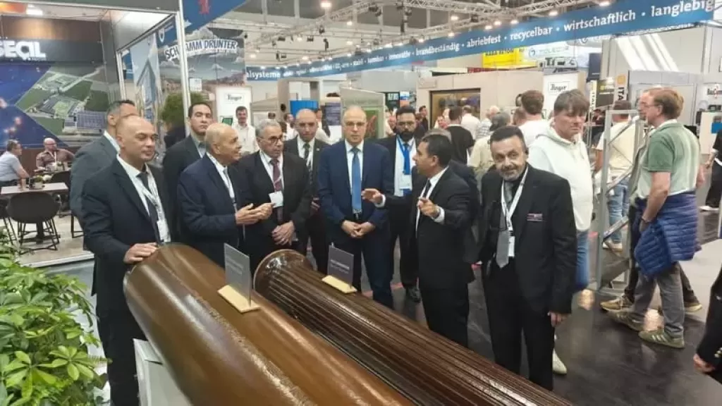 خط أحمر