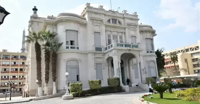 جامعة عين شمس تجري مقابلات لأكثر من 200 طالب للتطوع بالمرصد المجتمعي