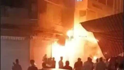 اندلاع حريق في فندق بشارع السوق السياحي في أسوان