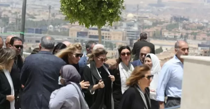 أول ظهور لزوجته نهلة توفيق.. نجوم الفن في وداع أمير الغناء العربي هاني شاكر