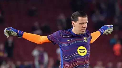 تشيزني يحسم مستقبله مع برشلونة ويسخر من ليفاندوفسكي قبل الكلاسيكو