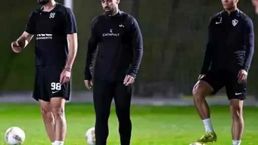 الزمالك يخوض تدريبه مساء اليوم بالجزائر استعدادًا لمواجهة اتحاد العاصمة