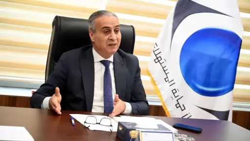 جهاز حماية المستهلك يتمكن من ضبط مخزنين غير مُرخصين بمدينة ”البدرشين” لإعادة تدوير زيوت السيارات