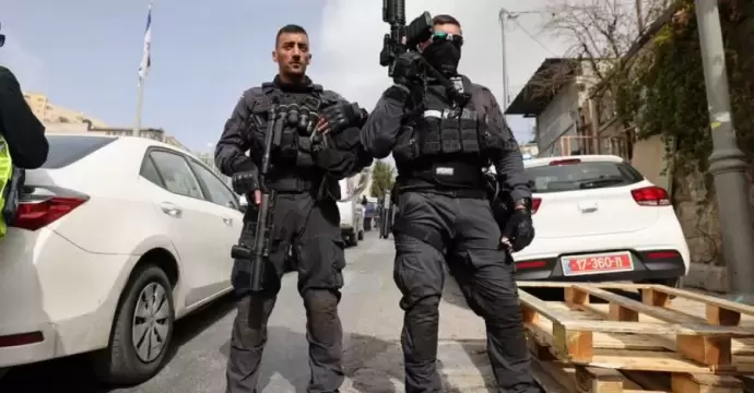 يديعوت أحرونوت: اعتقال 3 جنود إسرائيليين ومدني للاشتباه في تجسسهم لصالح إيران