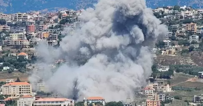 جيش الاحتلال الإسرائيلي يطالب بإخلاء 9 بلدات في جنوب لبنان