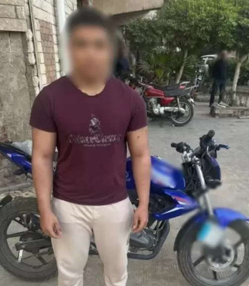 خط أحمر