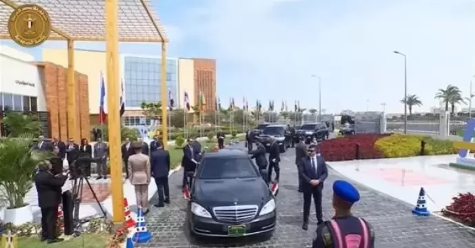 الرئيس السيسي ونظيره الفرنسي يشهدان افتتاح المقر الجديد لجامعة سنجور