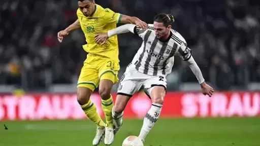 تحركات في نادي الزمالك لإعادة مصطفى محمد بالموسم الجديد