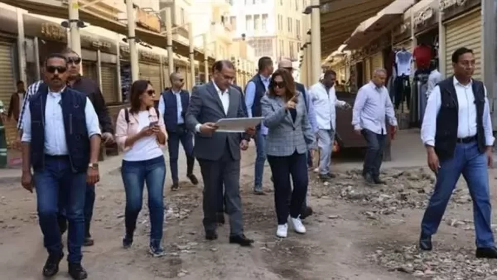 خط أحمر
