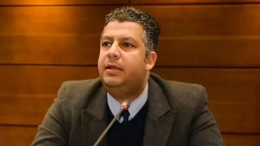 خط أحمر
