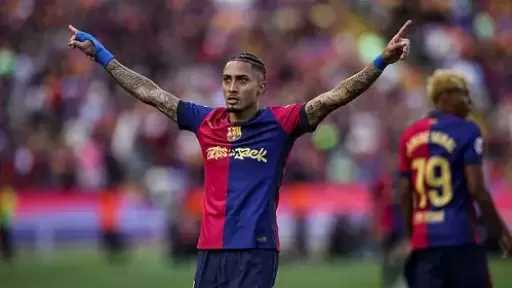 رافينيا: أريد البقاء في برشلونة لسنوات وحسم الليجا هدفنا أمام الريال