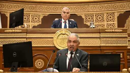 النائب أحمد العوضي يستعرض طلب المناقشة العامة لاستيضاح سياسة الحكومة بشأن إنشاء المدارس اليابانية