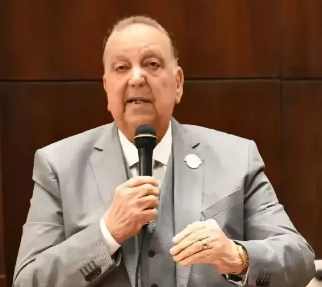 خط أحمر