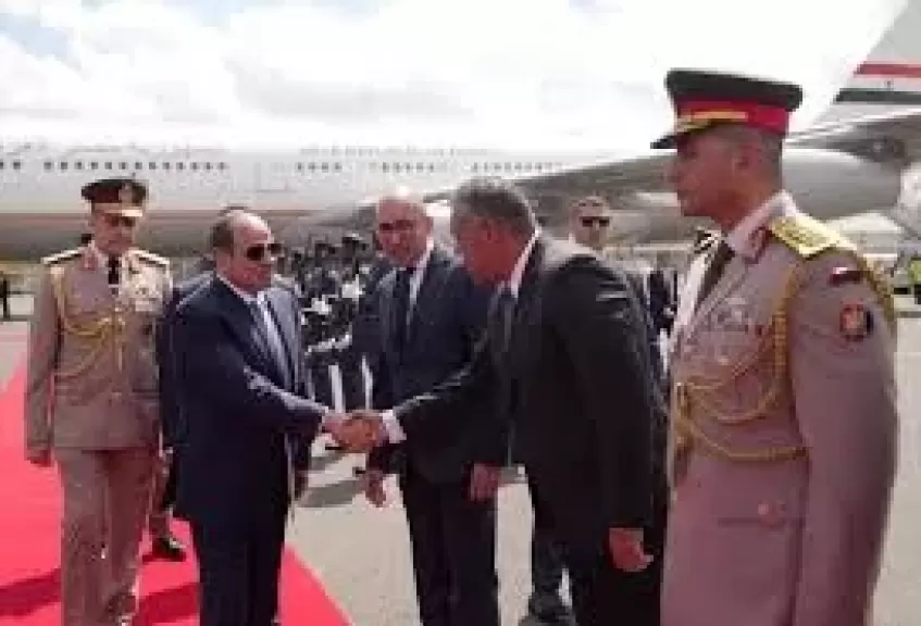 خط أحمر