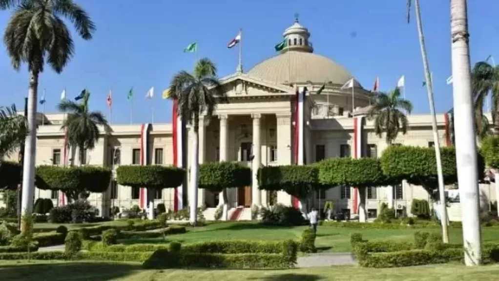 الرئيس السيسي: جامعة القاهرة اضطلعت بدور رائد في نشر المعرفة وبناء الإنسان