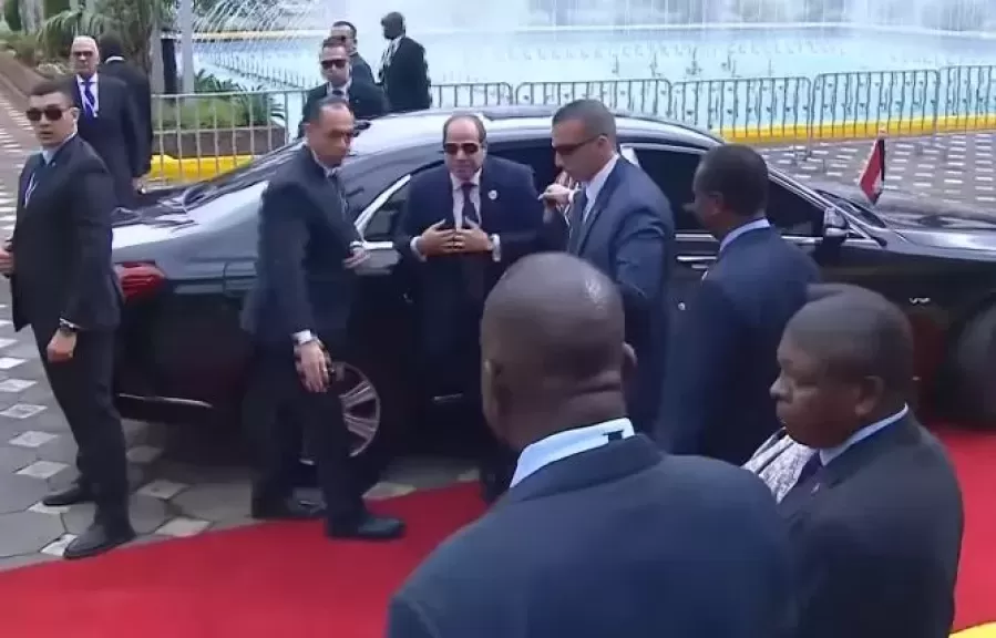 خط أحمر