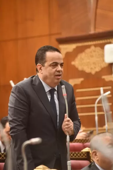 خط أحمر