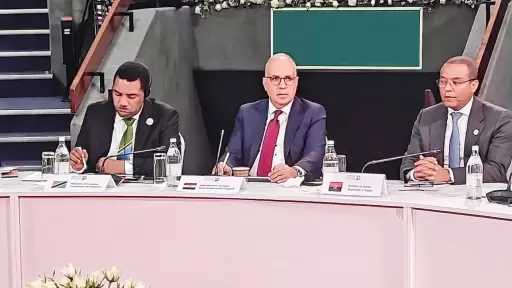 الدكتور سويلم يشارك في جلسة المائدة المستديرة رفيعة المستوى “بناء نظم غذائية وزراعية منتجة ومستدامة وقادرة على الصمود في إفريقيا: تعزيز الشراكات”