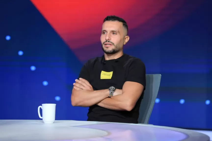 خط أحمر