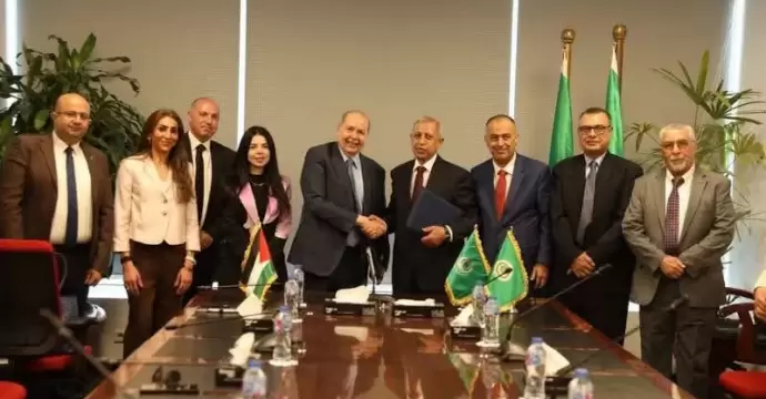 الأكاديمية العربية توقع بروتوكول تعاون مع جامعة العقبة للتكنولوجيا لتعزيز التعاون المشترك