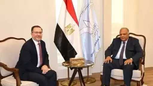 سياسة