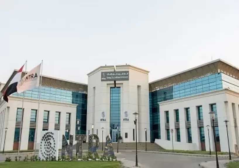 نائب رئيس تنظيم الاتصالات: تقييمنا لجودة الخدمة أعلى من 9 على 10.. وزيادات الأسعار أقل بكثير من التضخم
