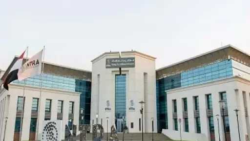 نائب رئيس تنظيم الاتصالات: تقييمنا لجودة الخدمة أعلى من 9 على 10.. وزيادات الأسعار أقل بكثير من التضخم