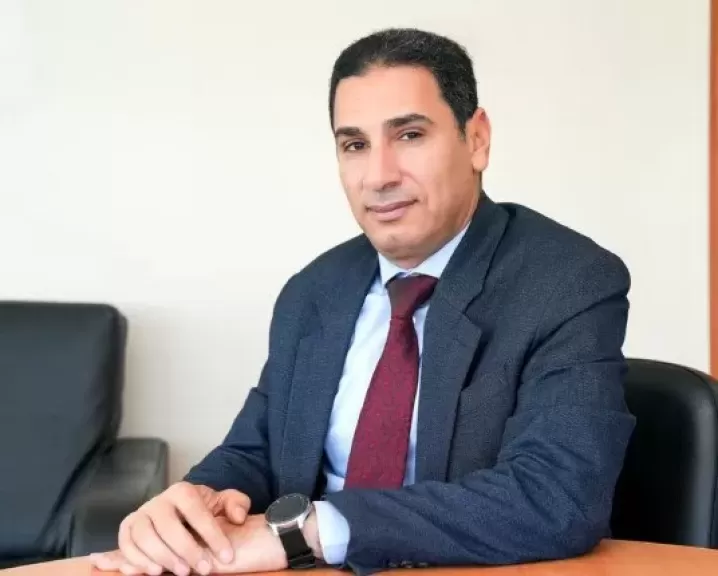 خط أحمر