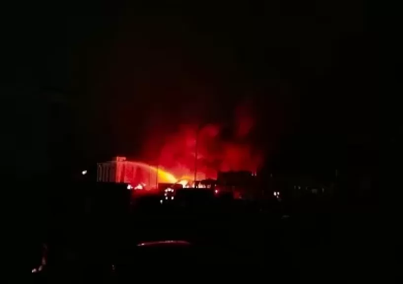 خط أحمر
