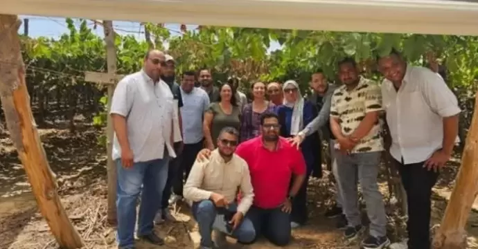 الزراعة: وفد فني أرجنتيني ينهي زيارته لمصر تمهيدا لفتح الأسواق أمام عنب المائدة