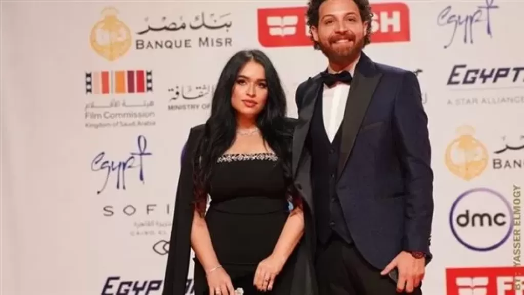 خط أحمر