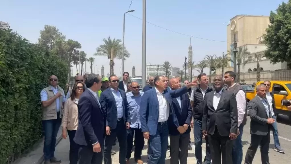 خط أحمر