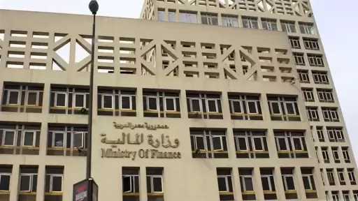 وزارة المالية تؤكد: لا ضريبة على استهلاك الغاز الطبيعي بالمنازل أو المصانع