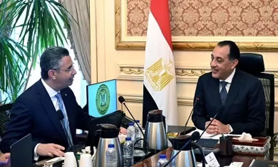 خط أحمر