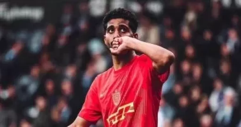 خط أحمر