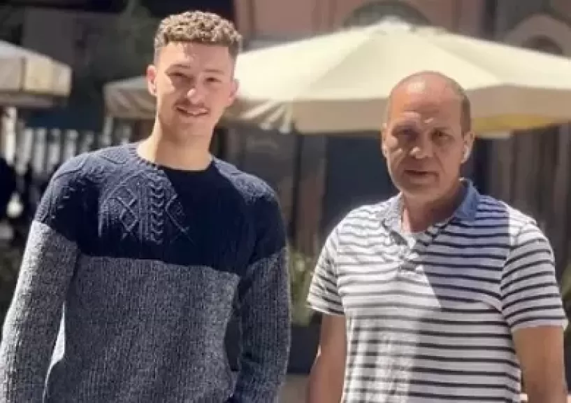 خط أحمر