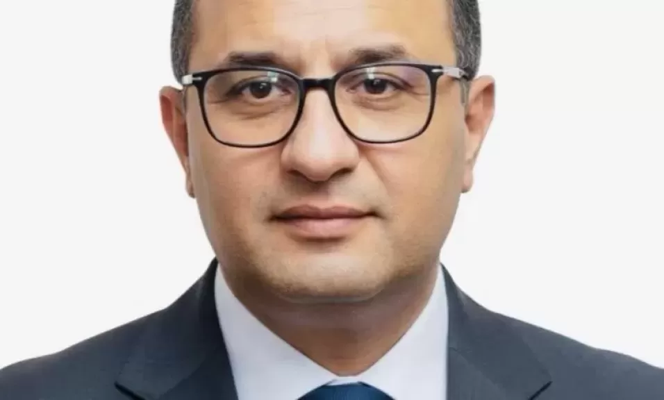 خط أحمر