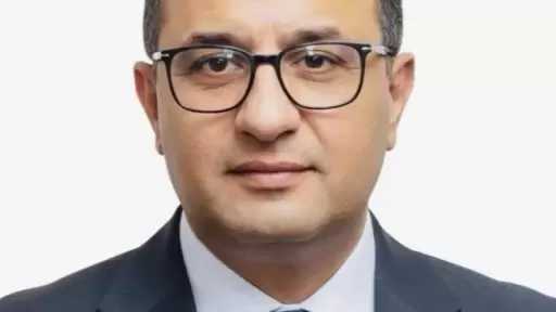 اللواء أحمد زغلول يكتب: يوم الأيادي المصرية.. من تجربة رواندا إلى مشروع... اللواء أحمد زغلول يكتب: يوم الأيادي المصرية.. من تجربة رواندا إلى مشروع وطني لإحياء روح المشاركة المجتمعية في مصر