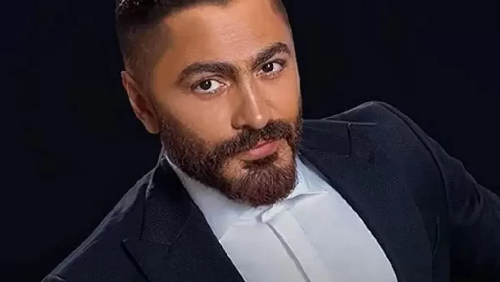 خط أحمر