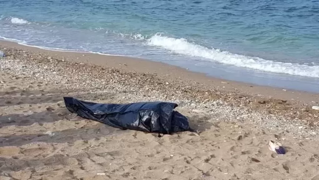 خط أحمر