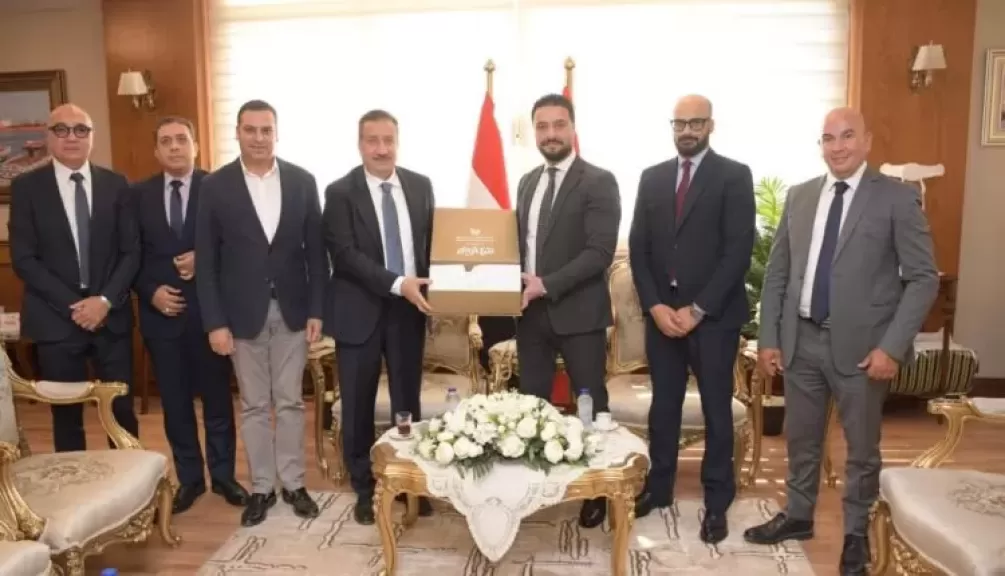 خط أحمر