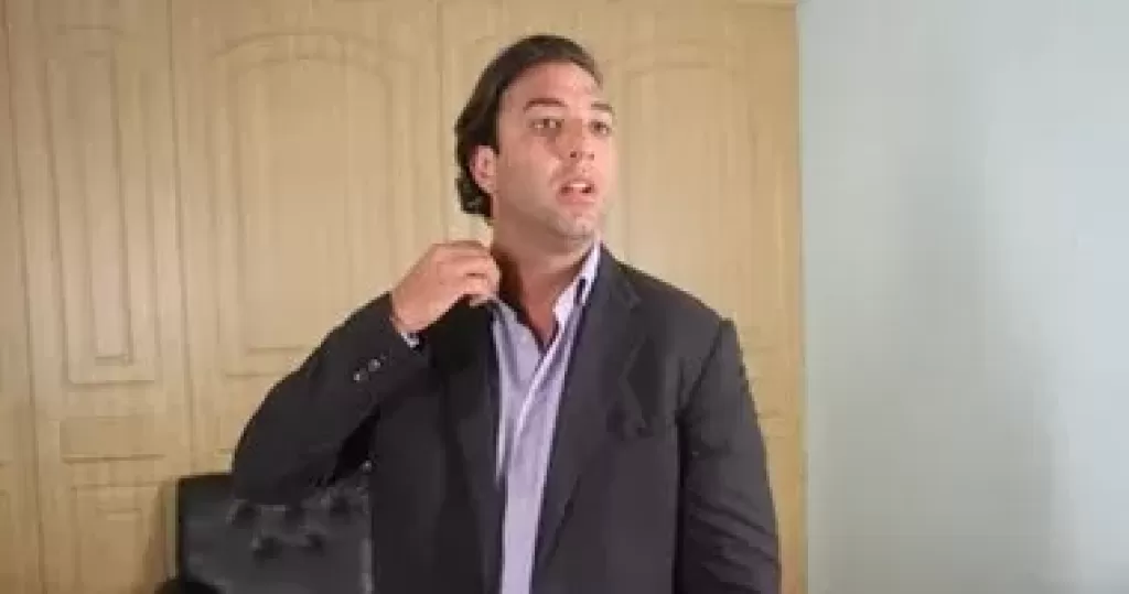 خط أحمر