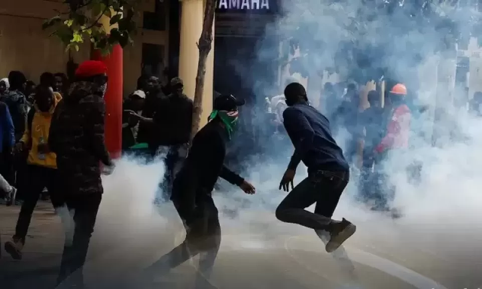 خط أحمر