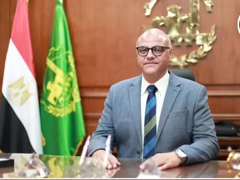 خط أحمر